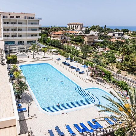 Hotiday Hotel Cefalù Eksteriør billede
